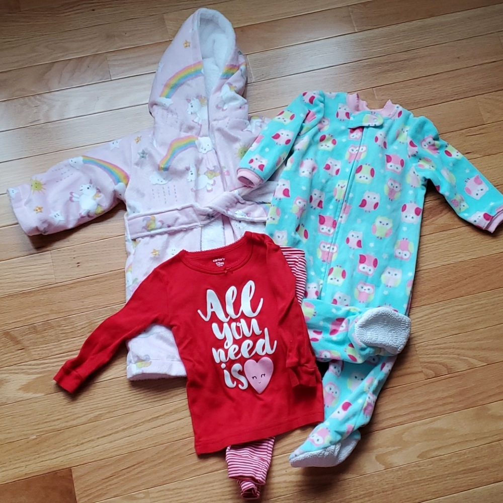 Girls Lot of 3 / PJ'S & Bathrobe size 12mnths